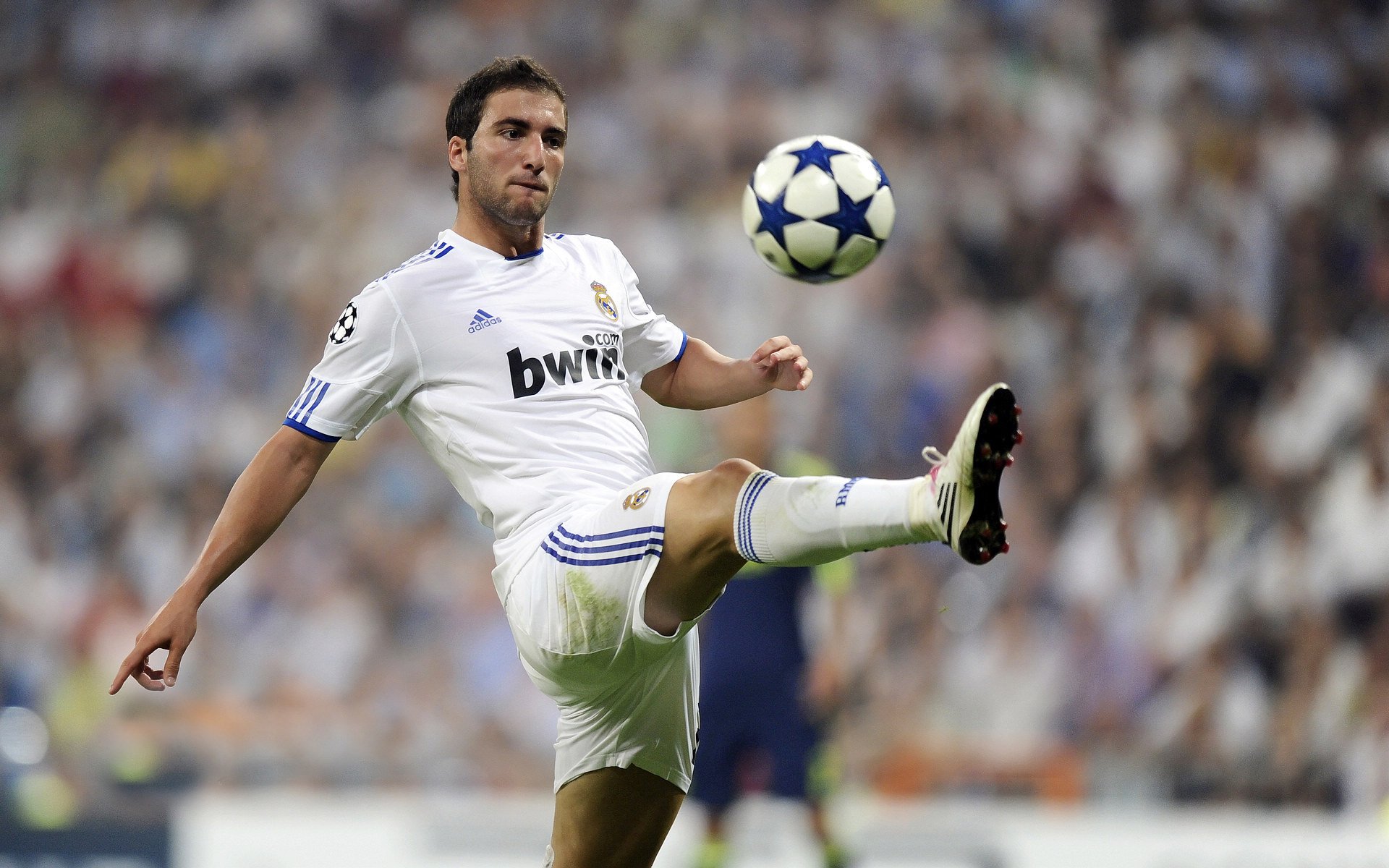 “法甲经典战火再燃，豪门对决掀起高潮”，法甲为何没有豪门俱乐部